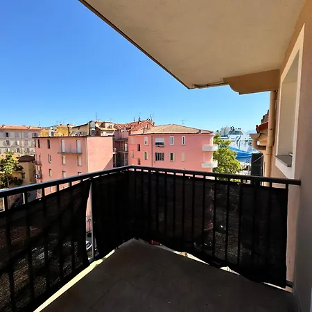 T3 Vue Sur Le Port Αζάτσιο